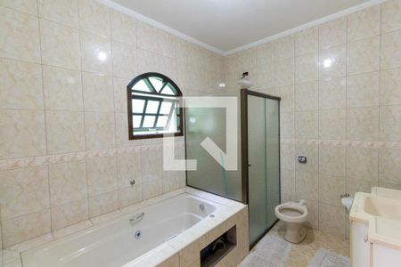 Casa à venda com 182m², 3 quartos e 2 vagas Casa à venda com 182m², 3 quartos e 2 vagasBanheiro da Suíte