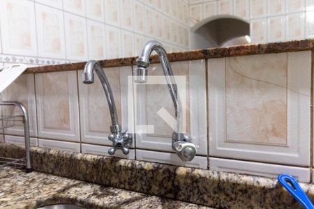 Casa à venda com 182m², 3 quartos e 2 vagas Casa à venda com 182m², 3 quartos e 2 vagasCozinha - Torneira