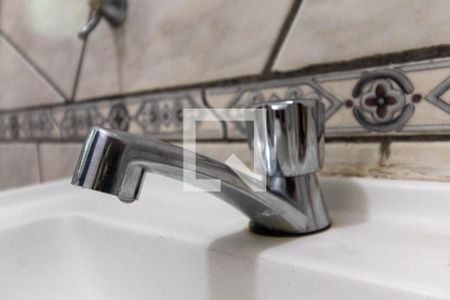 Casa à venda com 182m², 3 quartos e 2 vagas Casa à venda com 182m², 3 quartos e 2 vagasBanheiro - torneira