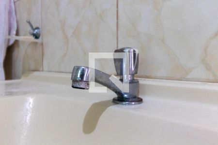 Casa à venda com 182m², 3 quartos e 2 vagas Casa à venda com 182m², 3 quartos e 2 vagasBanheiro - torneira