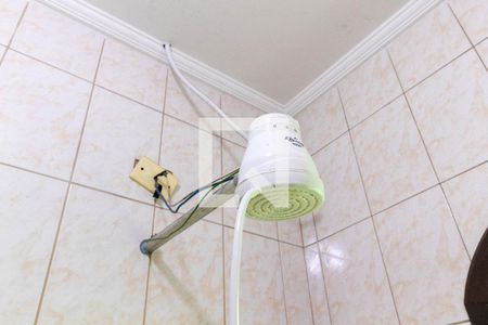 Casa à venda com 182m², 3 quartos e 2 vagas Casa à venda com 182m², 3 quartos e 2 vagasChuveiro