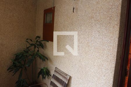 Casa à venda com 93m², 3 quartos e 1 vagaEntrada