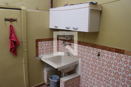 Casa à venda com 93m², 3 quartos e 1 vagaÁrea de Serviço