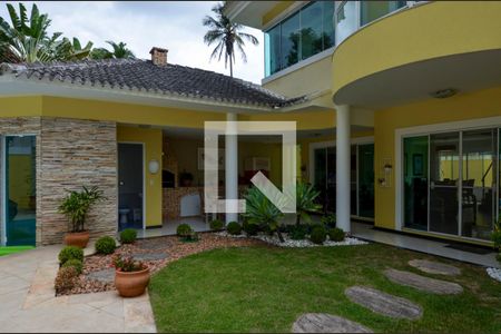 Casa de condomínio para alugar com 380m², 4 quartos e 3 vagasVaranda gourmet