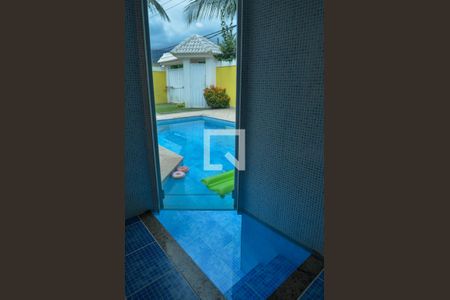 Casa de condomínio para alugar com 380m², 4 quartos e 3 vagasSauna