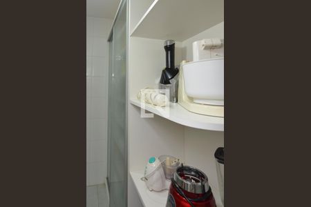 Casa de condomínio para alugar com 380m², 4 quartos e 3 vagasDespensa