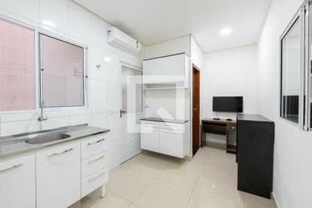 Sala/Cozinha de apartamento para alugar com 1 quarto, 40m² em Santo Amaro, São Paulo