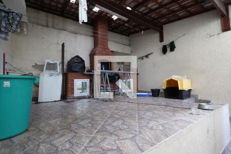 Casa para alugar com 230m², 3 quartos e 2 vagasÁrea de Serviço/Quintal