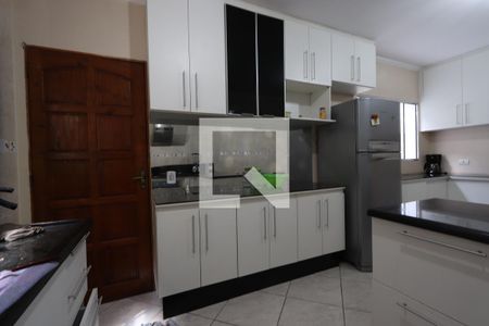 Casa para alugar com 230m², 3 quartos e 2 vagasCozinha