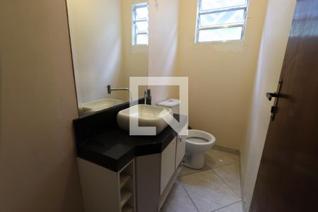 Casa para alugar com 230m², 3 quartos e 2 vagasLavabo