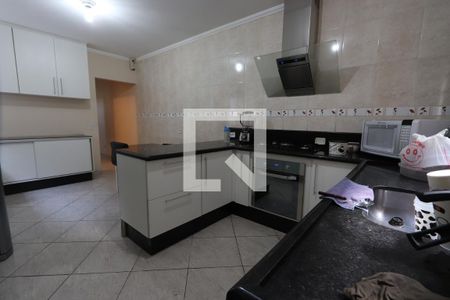 Casa para alugar com 230m², 3 quartos e 2 vagasCozinha