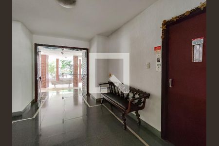 Apartamento para alugar com 85m², 3 quartos e 1 vaga Apartamento para alugar com 85m², 3 quartos e 1 vagaFachada e portaria