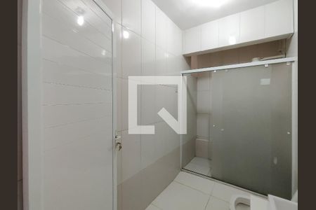 Apartamento para alugar com 85m², 3 quartos e 1 vaga Apartamento para alugar com 85m², 3 quartos e 1 vagaBanheiro Corredor