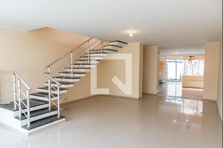 Sala de casa para alugar com 3 quartos, 264m² em Vila Santa Eulalia, São Paulo