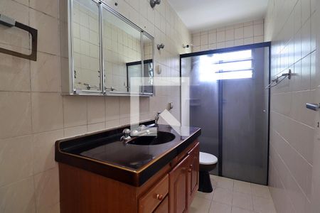 Suíte - Banheiro do Quarto 1 de casa à venda com 3 quartos, 170m² em Parque Jaçatuba, Santo André