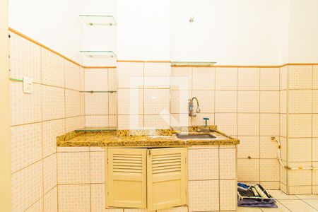 Apartamento à venda com 70m², 1 quarto e sem vaga Apartamento à venda com 70m², 1 quarto e sem vagaCozinha