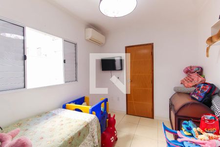 Quarto 1 de casa de condomínio à venda com 3 quartos, 210m² em Vila Invernada, São Paulo
