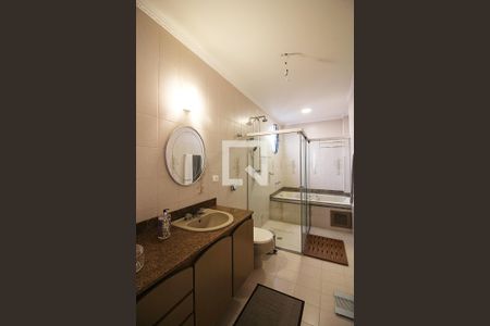 Quarto 1 - Suíte Banheiro  de casa à venda com 3 quartos, 300m² em Centro, São Bernardo do Campo