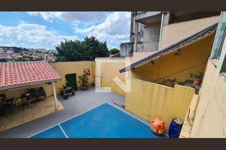 Casa à venda com 260m², 2 quartos e 2 vagasVista do quintal