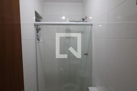 Banheiro de apartamento para alugar com 1 quarto, 30m² em Tucuruvi, São Paulo