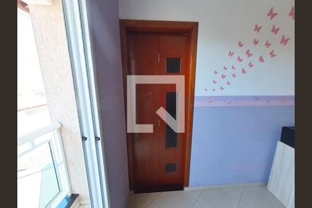 Casa à venda com 306m², 3 quartos e 7 vagasQuarto 3 - Entrada Banheiro