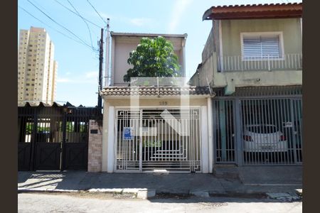 Casa à venda com 306m², 3 quartos e 7 vagasFachada