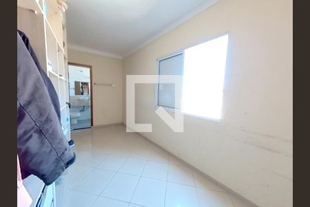 Casa à venda com 306m², 3 quartos e 7 vagasQuarto 2