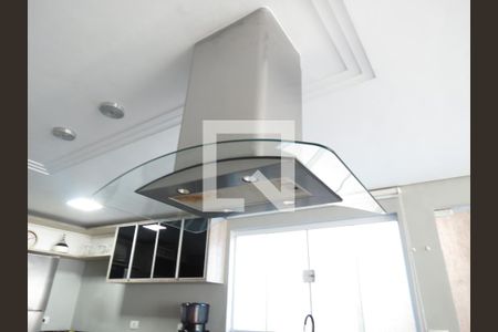 Casa à venda com 306m², 3 quartos e 7 vagasCozinha - Exaustor