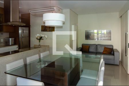 Apartamento para alugar com 65m², 2 quartos e 1 vagaÁrea comum - Salão de festas