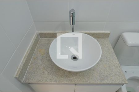 Apartamento para alugar com 65m², 2 quartos e 1 vagaBanheiro social