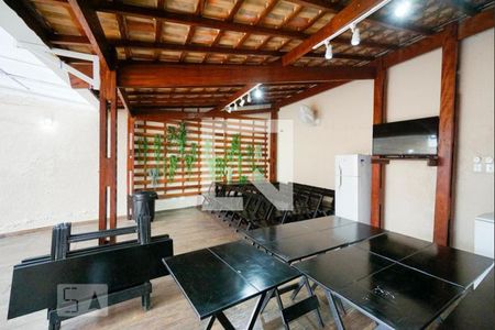 Apartamento à venda com 60m², 3 quartos e 1 vagaCondomínio - Churrasqueira 2