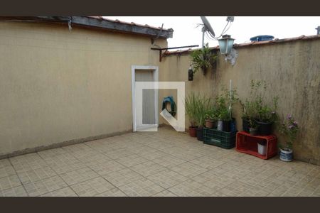 Casa à venda com 130m², 3 quartos e sem vaga Casa à venda com 130m², 3 quartos e sem vagaQuintal