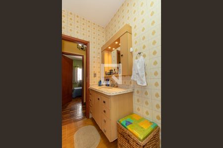 Casa à venda com 200m², 3 quartos e 4 vagasBanheiro Social