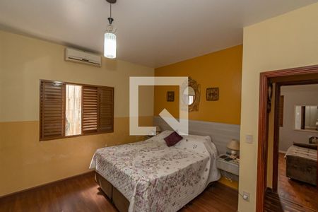 Suite  de casa à venda com 3 quartos, 200m² em Vila Nogueira, Campinas