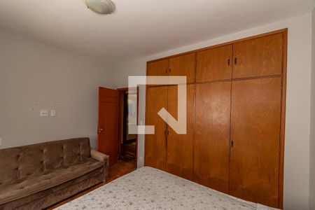 Casa à venda com 200m², 3 quartos e 4 vagasQuarto 1