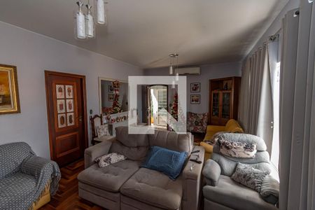 Sala de Estar/TV de casa à venda com 3 quartos, 200m² em Vila Nogueira, Campinas