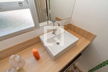 Apartamento à venda com 85m², 2 quartos e 1 vagaDetalhe Banheiro da Suíte 