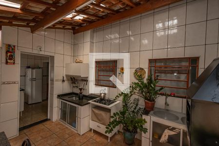 Casa para alugar com 170m², 3 quartos e 2 vagas Casa para alugar com 170m², 3 quartos e 2 vagasCozinha