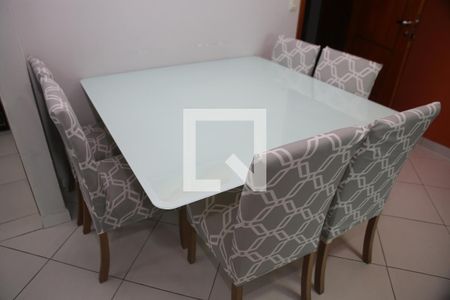 Detalhe Sala de apartamento para alugar com 2 quartos, 90m² em Ocian, Praia Grande