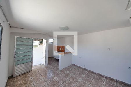 Sala de casa para alugar com 2 quartos, 45m² em Vila Ema, São Paulo