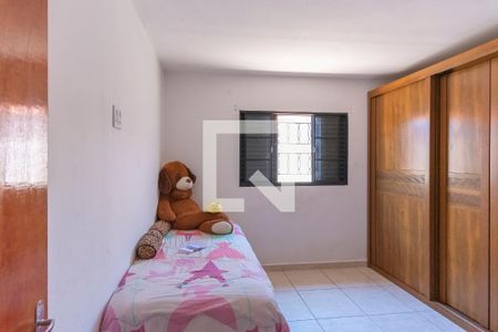 Casa à venda com 175m², 2 quartos e 2 vagas Casa à venda com 175m², 2 quartos e 2 vagasQuarto 2