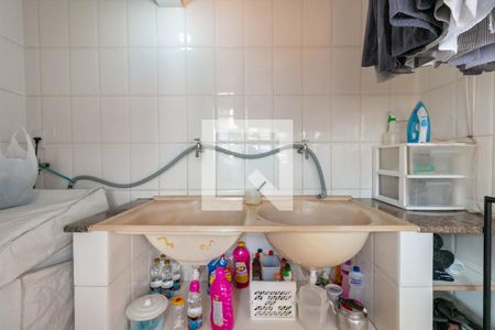 Casa à venda com 360m², 4 quartos e 4 vagas Casa à venda com 360m², 4 quartos e 4 vagasÁrea de Serviço