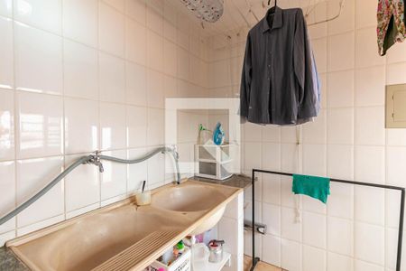 Casa à venda com 360m², 4 quartos e 4 vagas Casa à venda com 360m², 4 quartos e 4 vagasÁrea de Serviço