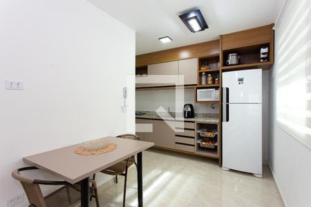 Sala e Cozinha de apartamento para alugar com 1 quarto, 34m² em Jardim Franca, São Paulo