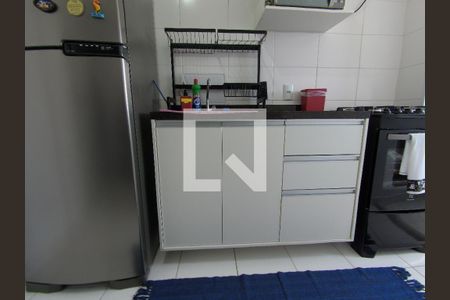 Apartamento à venda com 60m², 2 quartos e 1 vagaCozinha e Área de Serviço