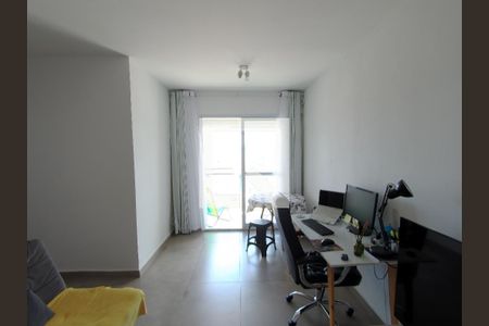 Sala  de apartamento para alugar com 2 quartos, 60m² em Picanço, Guarulhos