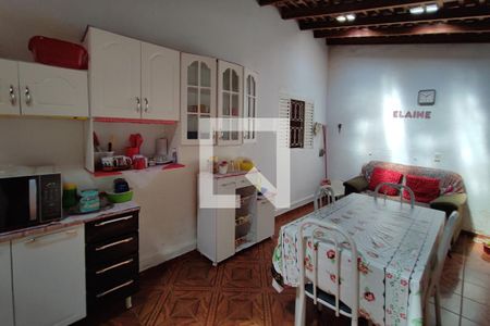 Casa à venda com 280m², 3 quartos e 5 vagasSala de Jantar