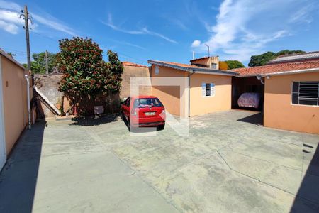 Casa à venda com 280m², 3 quartos e 5 vagas Quintal - Garagem