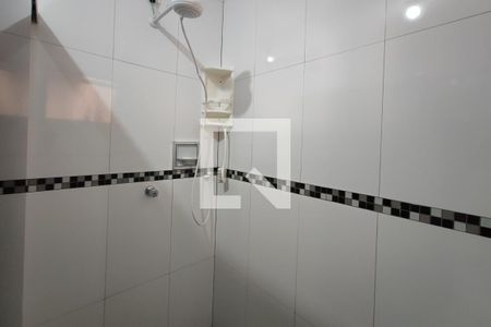 Casa à venda com 280m², 3 quartos e 5 vagasBanheiro 2
