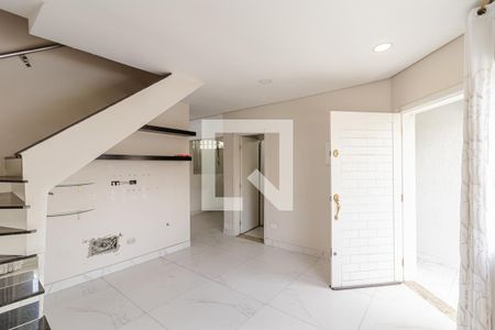 Sala de casa para alugar com 2 quartos, 80m² em Vila Nair, São Paulo